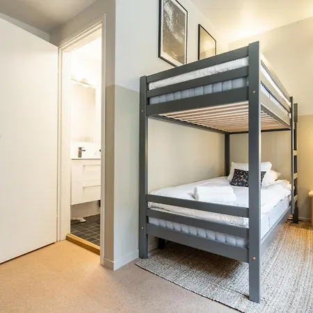 Bob W Kluuvi Hotel 4*