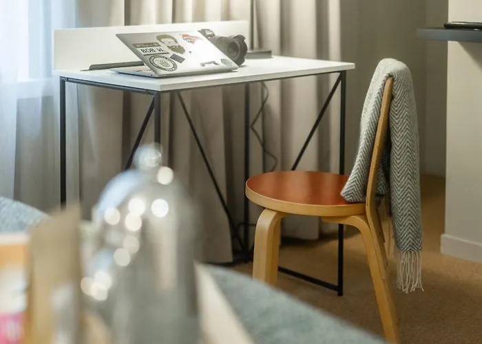 Bob W Kluuvi Helsinky