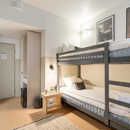 Bob W Kluuvi Ελσίνκι